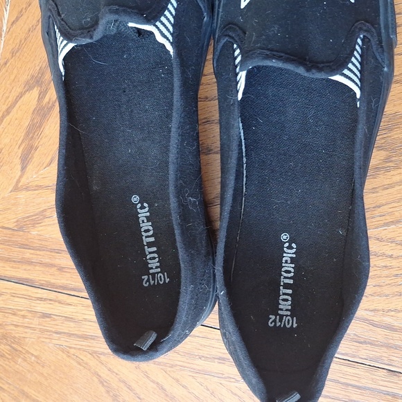 Hot Topic Kitty Shoes - Picture 10 of 10